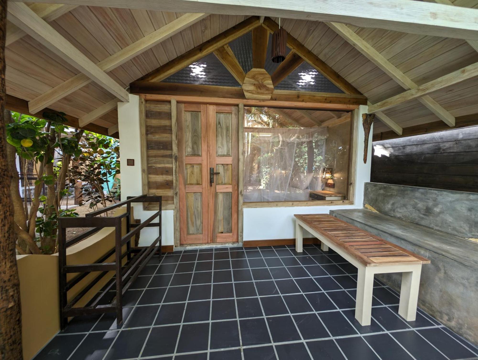 Beach View Arugam Bay Exterior photo